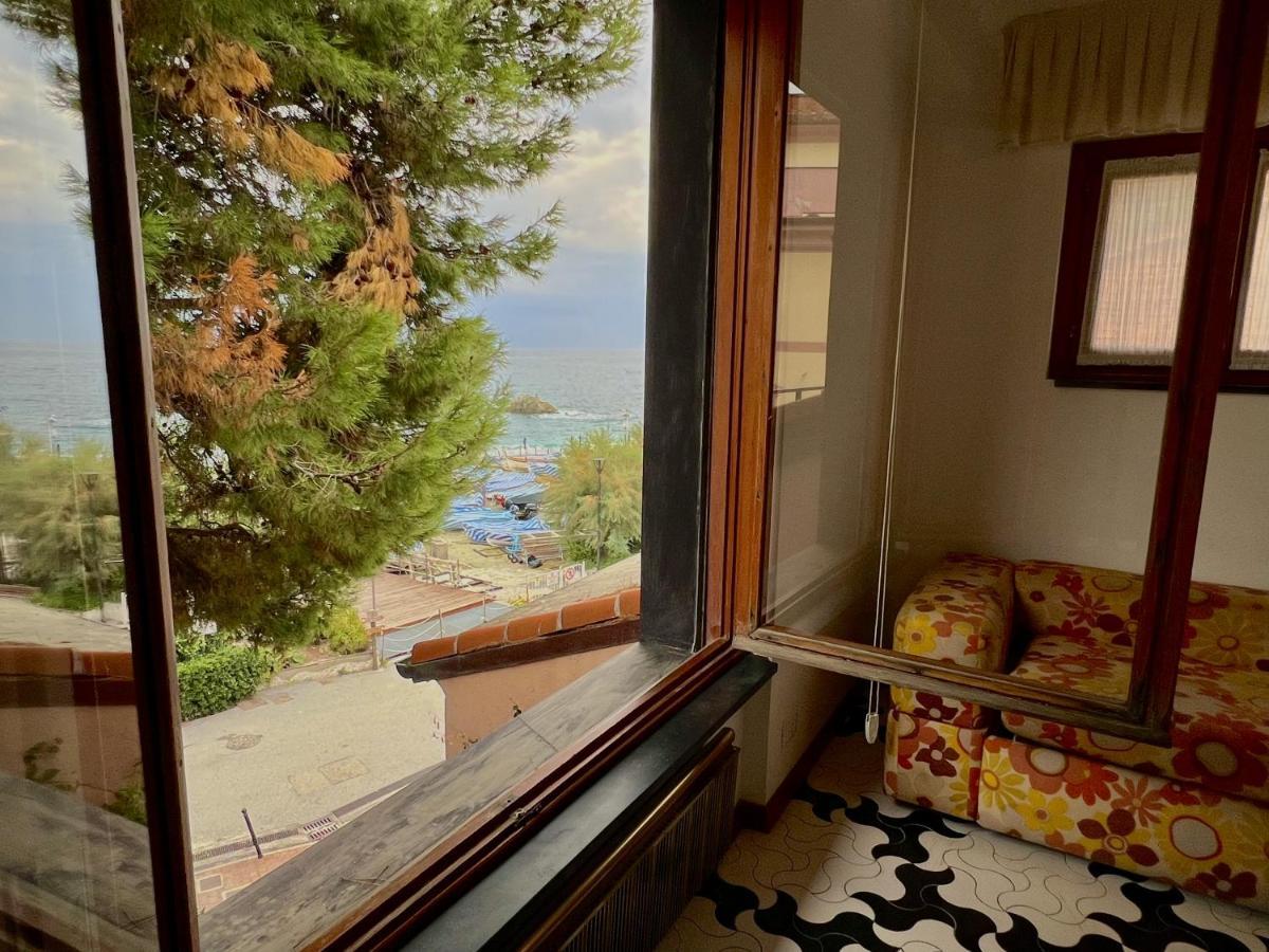 Sixties Sun & Sea Monterosso Apartman Monterosso al Mare Kültér fotó